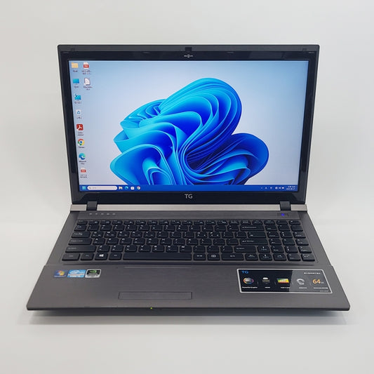 TG Averatec N5300 laptop front screen view — model reference photo